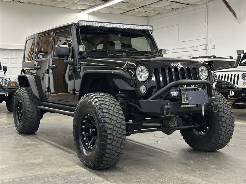 2015 Jeep Wrangler Unlimited Rubicon   - Photo 1 - Portland, OR 97220
