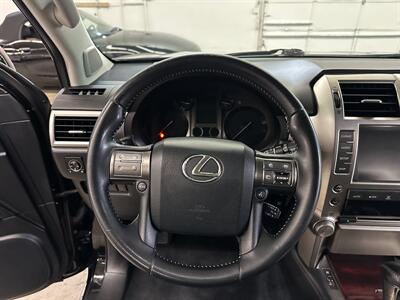2012 Lexus GX 460   - Photo 20 - Portland, OR 97220