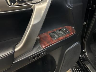 2012 Lexus GX 460   - Photo 26 - Portland, OR 97220
