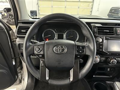 2017 Toyota 4Runner TRD Off-Road   - Photo 26 - Portland, OR 97220