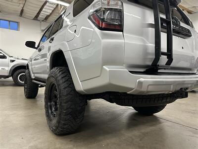 2017 Toyota 4Runner TRD Off-Road   - Photo 37 - Portland, OR 97220