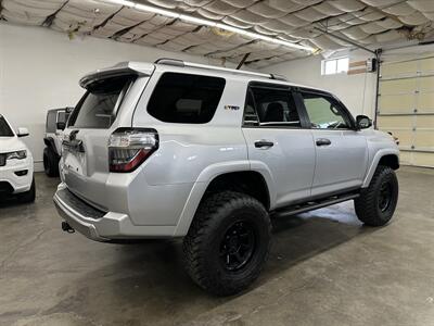 2017 Toyota 4Runner TRD Off-Road   - Photo 3 - Portland, OR 97220