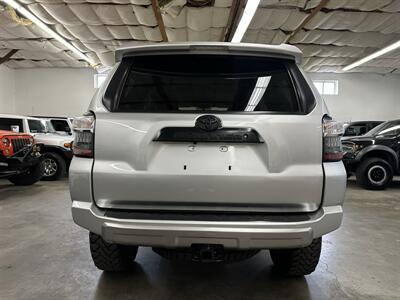 2017 Toyota 4Runner TRD Off-Road   - Photo 4 - Portland, OR 97220