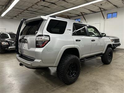 2017 Toyota 4Runner TRD Off-Road   - Photo 3 - Portland, OR 97220