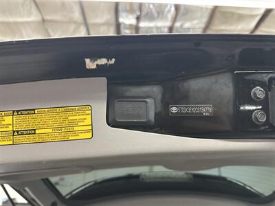 2012 Toyota Highlander Limited  AWD 1-Owner - Photo 35 - Portland, OR 97220