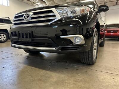 2012 Toyota Highlander Limited  AWD 1-Owner - Photo 37 - Portland, OR 97220