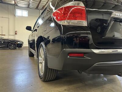 2012 Toyota Highlander Limited  AWD 1-Owner - Photo 41 - Portland, OR 97220