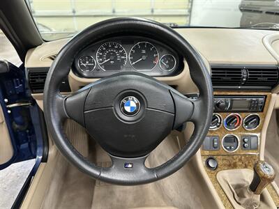 2000 BMW Z3 2.8   - Photo 43 - Portland, OR 97220