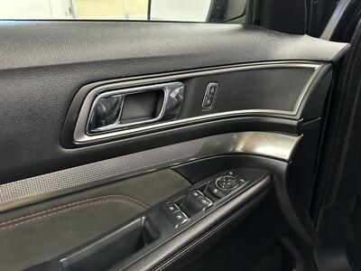 2018 Ford Explorer XLT   - Photo 26 - Portland, OR 97220