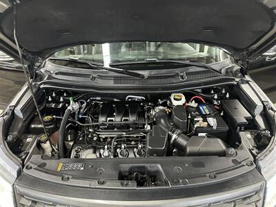 2018 Ford Explorer XLT   - Photo 9 - Portland, OR 97220