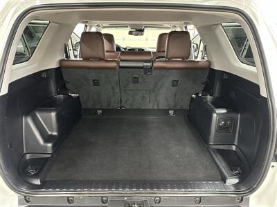 2020 Toyota 4Runner Limited   - Photo 15 - Portland, OR 97220