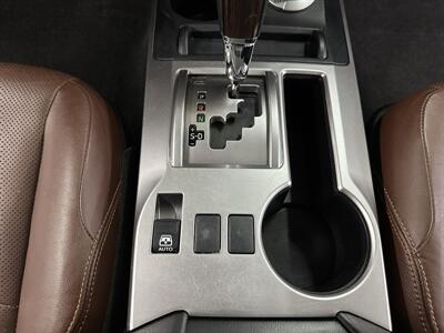 2020 Toyota 4Runner Limited   - Photo 32 - Portland, OR 97220