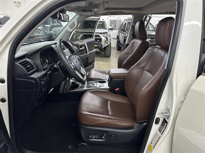 2020 Toyota 4Runner Limited   - Photo 11 - Portland, OR 97220