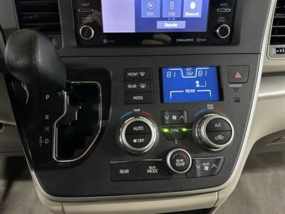 2020 Toyota Sienna LE 7-Passenger  2IN LIFT KIT - Photo 21 - Portland, OR 97220
