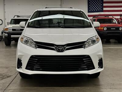 2020 Toyota Sienna LE 7-Passenger  2IN LIFT KIT - Photo 7 - Portland, OR 97220