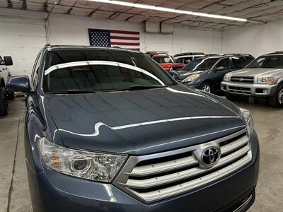 2012 Toyota Highlander Limited   - Photo 39 - Portland, OR 97220