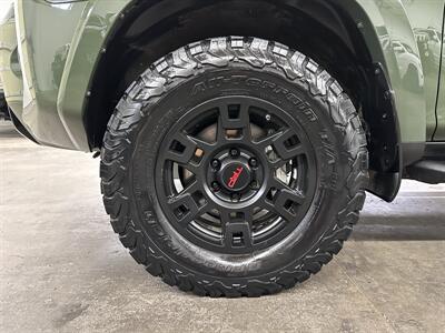 2020 Toyota 4Runner TRD Pro   - Photo 11 - Portland, OR 97220