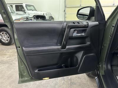 2020 Toyota 4Runner TRD Pro   - Photo 29 - Portland, OR 97220