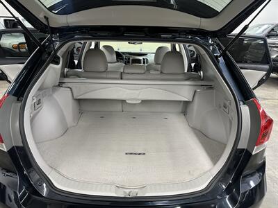 2013 Toyota Venza Limited - Photo 15 - Portland, OR 97220