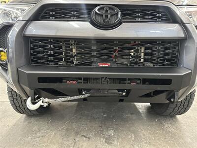 2019 Toyota 4Runner Limited Nightshade  SUPERCHARGED - Photo 8 - Portland, OR 97220