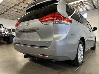2014 Toyota Sienna XLE 7-Passenger   - Photo 45 - Portland, OR 97220