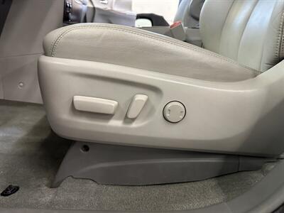 2014 Toyota Sienna XLE 7-Passenger   - Photo 28 - Portland, OR 97220