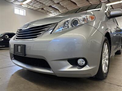 2014 Toyota Sienna XLE 7-Passenger   - Photo 42 - Portland, OR 97220