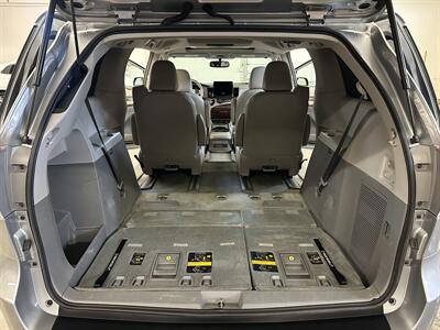 2014 Toyota Sienna XLE 7-Passenger   - Photo 18 - Portland, OR 97220