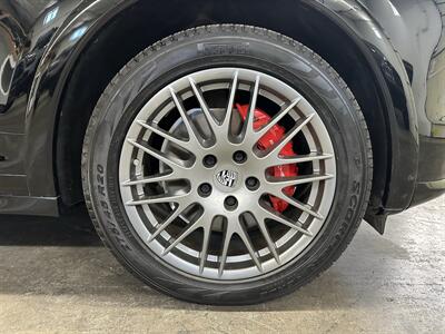 2013 Porsche Cayenne GTS - Photo 55 - Portland, OR 97220
