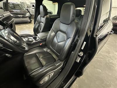 2013 Porsche Cayenne GTS - Photo 33 - Portland, OR 97220