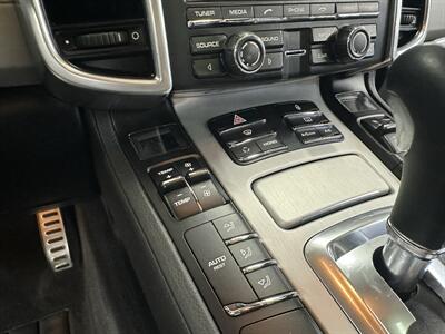 2013 Porsche Cayenne GTS - Photo 19 - Portland, OR 97220
