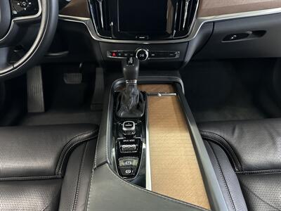 2017 Volvo S90 T6 Inscription  AWD - Photo 21 - Portland, OR 97220