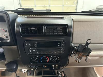 2005 Jeep Wrangler Rubicon  1-Owner - Photo 33 - Portland, OR 97220