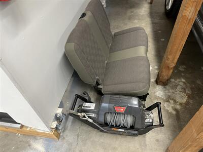 2005 Jeep Wrangler Rubicon  1-Owner - Photo 38 - Portland, OR 97220