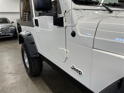 2005 Jeep Wrangler Rubicon  1-Owner - Photo 50 - Portland, OR 97220