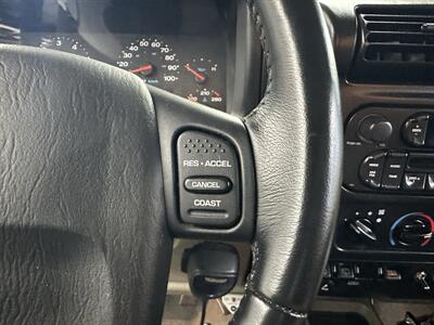 2005 Jeep Wrangler Rubicon  1-Owner - Photo 37 - Portland, OR 97220