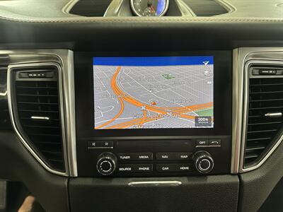 2017 Porsche Macan GTS - Photo 20 - Portland, OR 97220