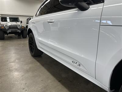 2017 Porsche Macan GTS - Photo 47 - Portland, OR 97220