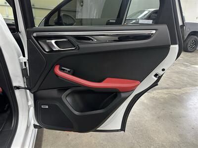 2017 Porsche Macan GTS - Photo 28 - Portland, OR 97220