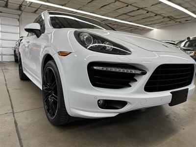 2013 Porsche Cayenne GTS   - Photo 43 - Portland, OR 97220