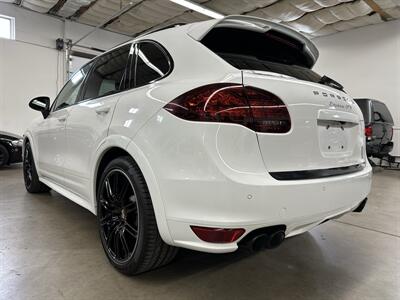 2013 Porsche Cayenne GTS   - Photo 47 - Portland, OR 97220
