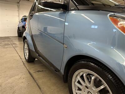 2011 Smart fortwo Passion   - Photo 9 - Portland, OR 97220