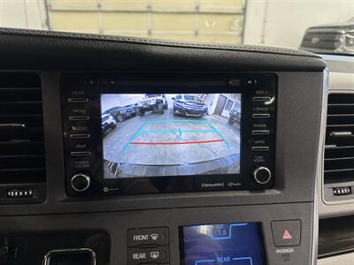 2019 Toyota Sienna XLE 8-Passenger AWD - Photo 19 - Portland, OR 97220