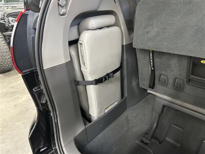 2019 Toyota Sienna XLE 8-Passenger AWD - Photo 16 - Portland, OR 97220