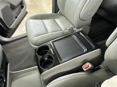 2019 Toyota Sienna XLE 8-Passenger AWD - Photo 33 - Portland, OR 97220