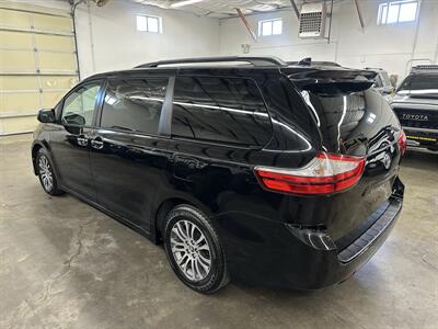 2019 Toyota Sienna XLE 8-Passenger AWD - Photo 5 - Portland, OR 97220