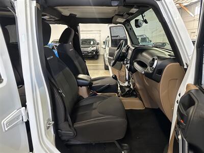 2015 Jeep Wrangler Unlimited Rubicon - Photo 19 - Portland, OR 97220