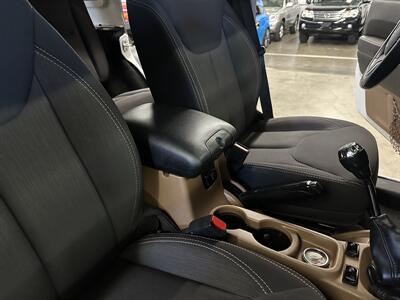 2015 Jeep Wrangler Unlimited Rubicon - Photo 29 - Portland, OR 97220
