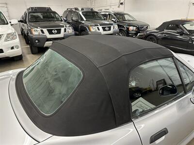 2001 BMW Z3 3.0i  1-Owner - Photo 45 - Portland, OR 97220
