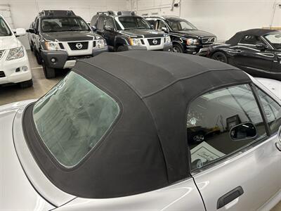 2001 BMW Z3 3.0i  1-Owner - Photo 45 - Portland, OR 97220